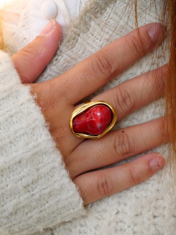 648 Bague "Éclat Pourpre"