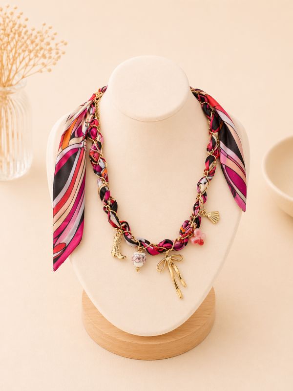 Collier Ruban Élégance