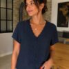 Design sans titre (6) Blouse Élégance Dentelle Marine