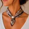 Design sans titre (6) Foulard Élégance Perle #5